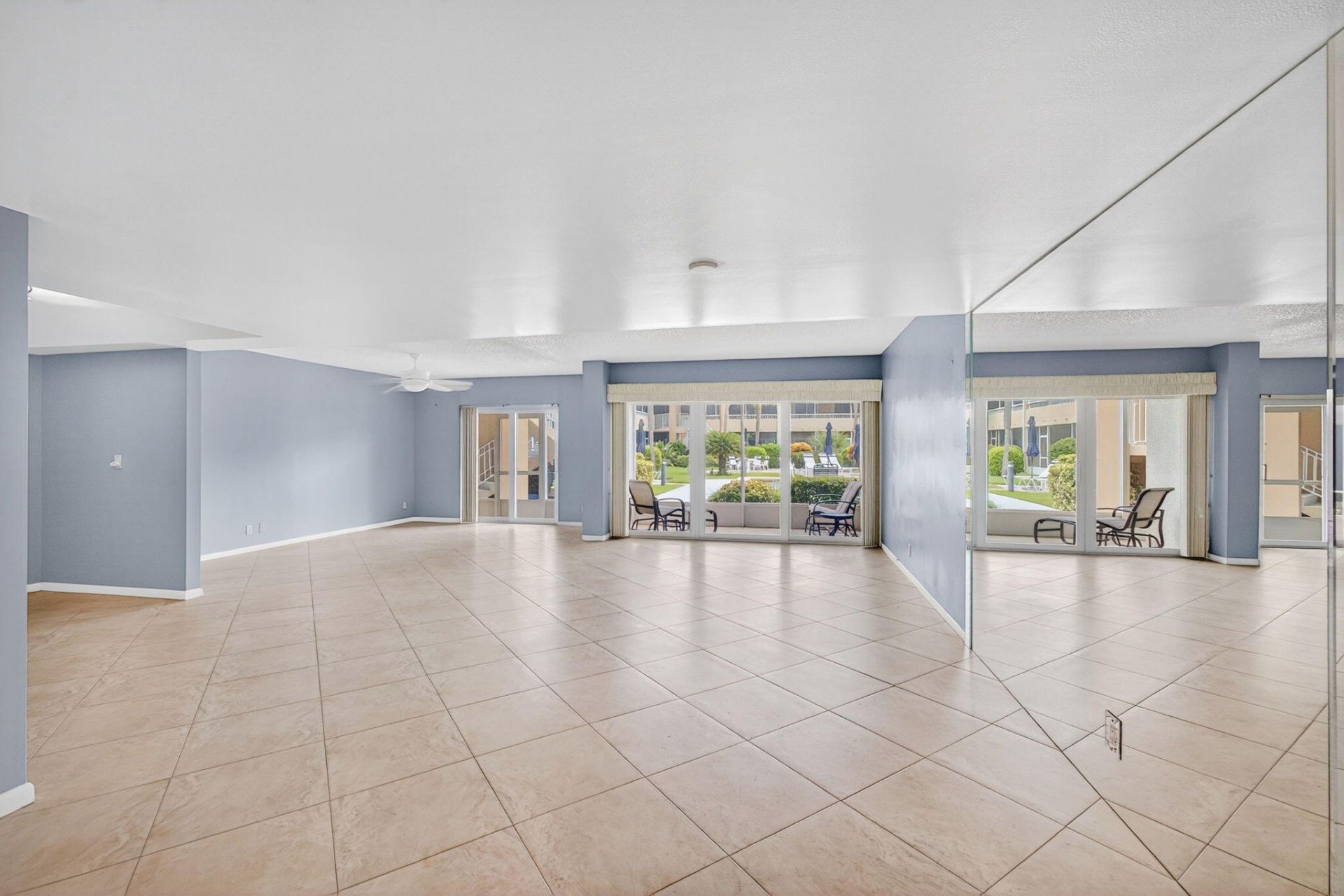 1100 Surf Road, Unit 109, Singer Island, FL 33404 Photo