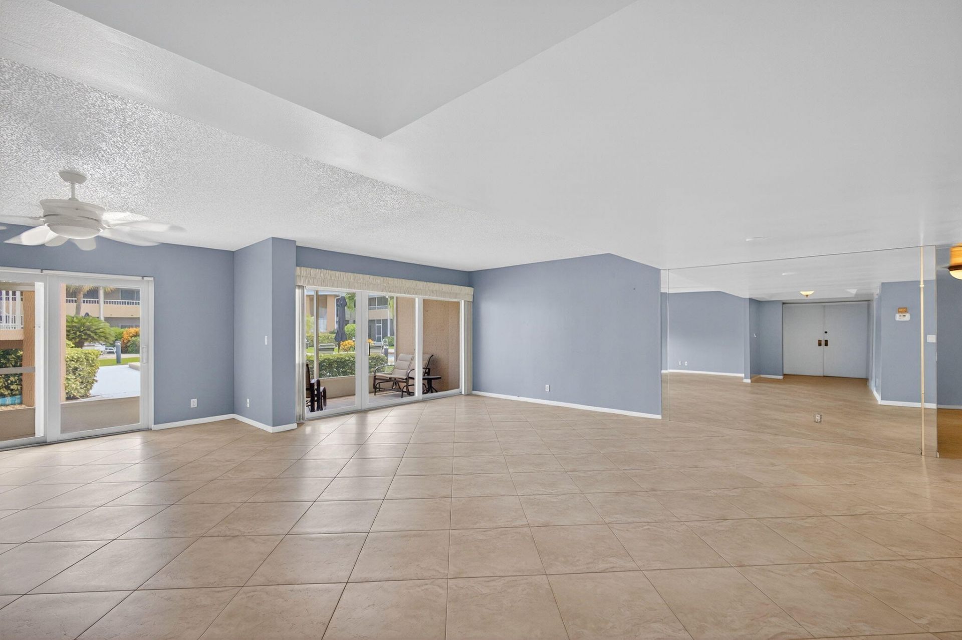 1100 Surf Road, Unit 109, Singer Island, FL 33404 Photo