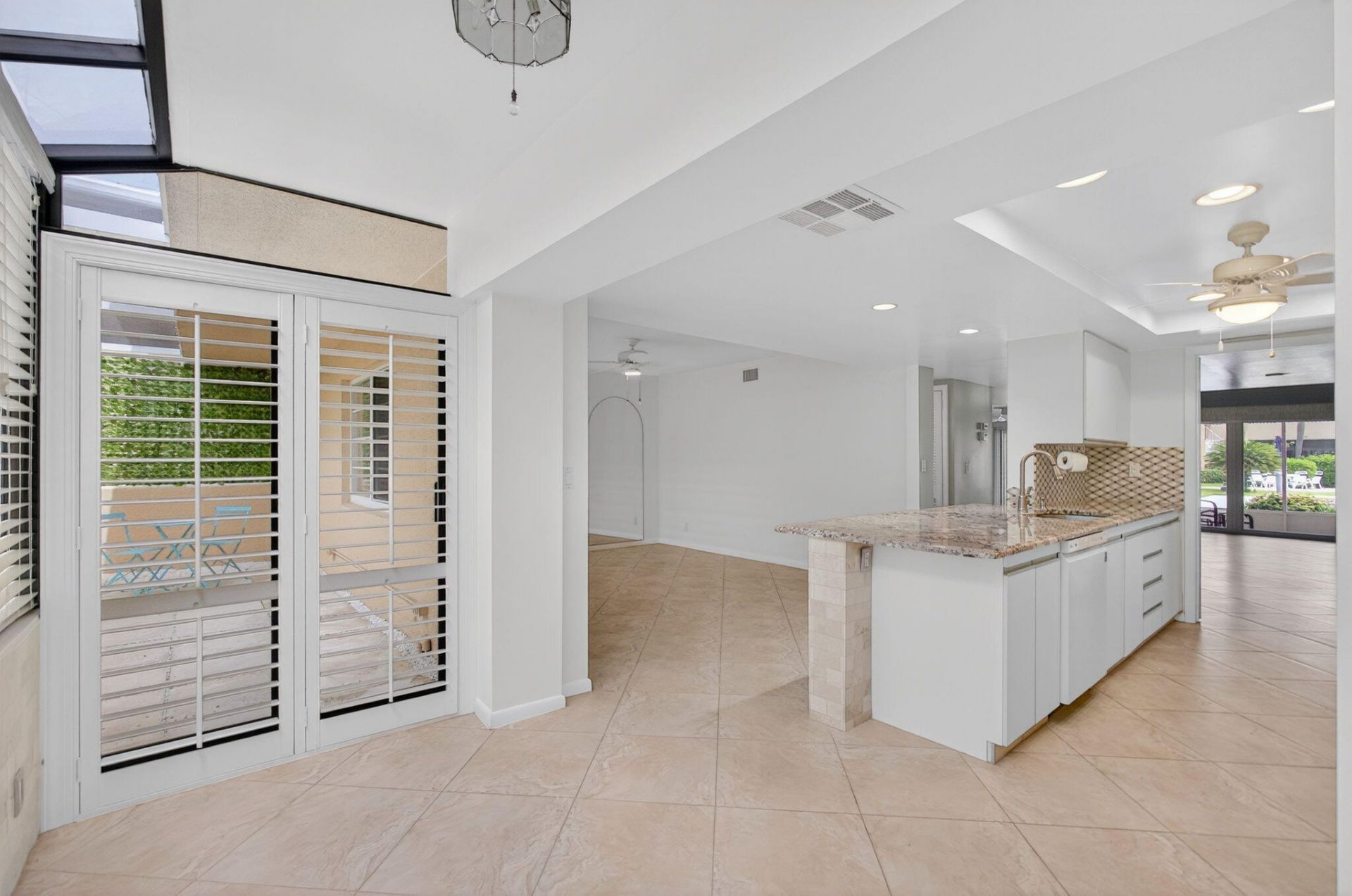 1100 Surf Road, Unit 109, Singer Island, FL 33404 Photo