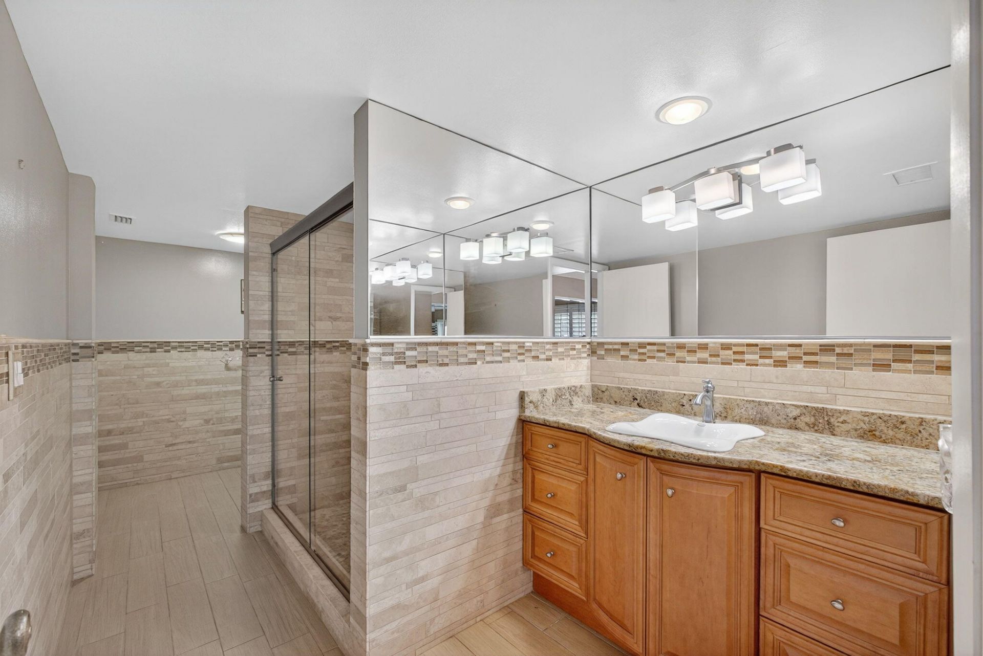 1100 Surf Road, Unit 109, Singer Island, FL 33404 Photo