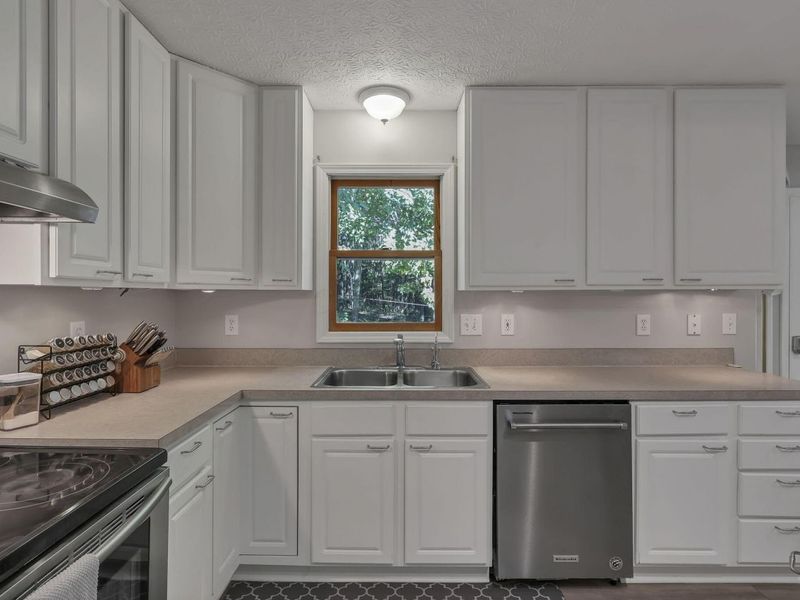 6690 Watkins Road SW, Pataskala, OH 43062 Photo 26