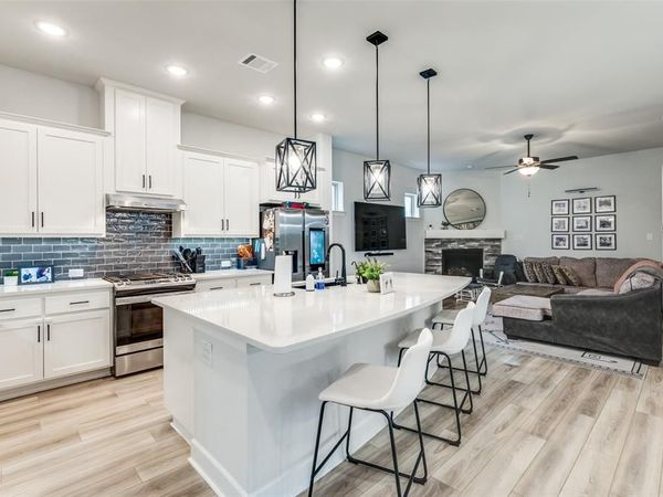 9349 Loggerhead Way, Fort Worth, TX 76118