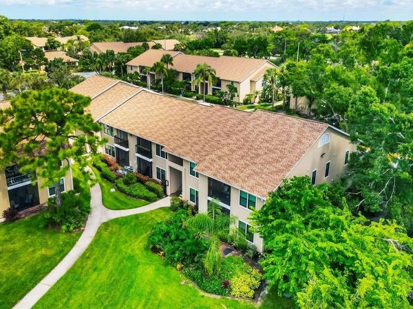 4001 CROCKERS LAKE BOULEVARD, Unit 27, SARASOTA, FL 34238