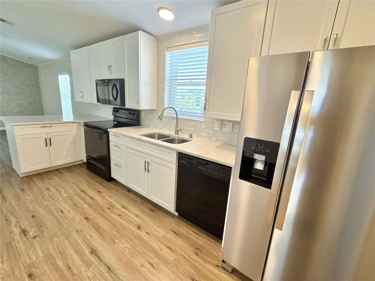 7049 Mount Essex Drive Ne, Unit 521, Saint Petersburg, FL 33702 Photo