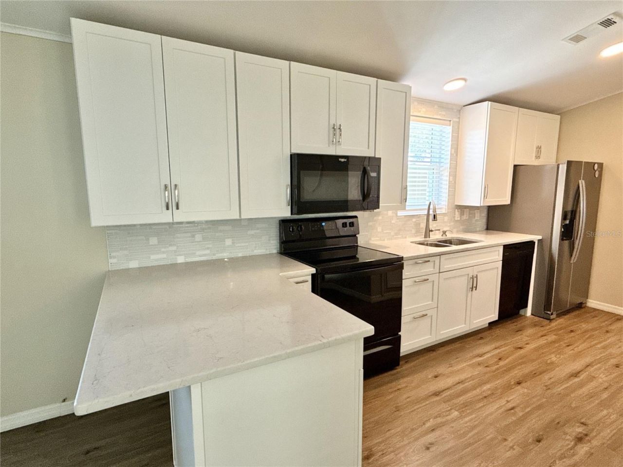 7049 Mount Essex Drive Ne, Unit 521, Saint Petersburg, FL 33702 Photo