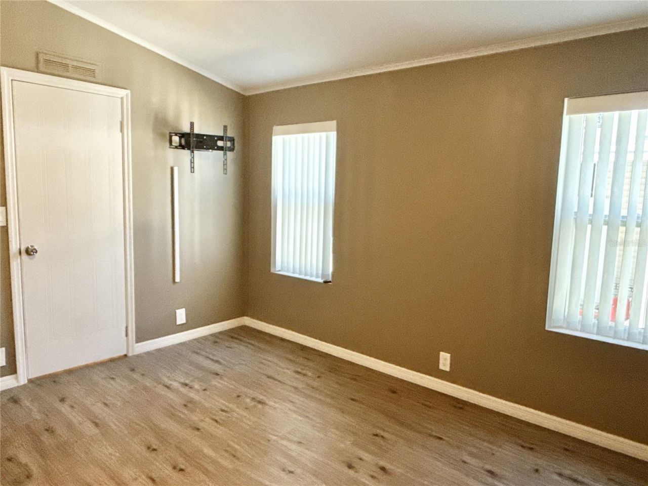 7049 Mount Essex Drive Ne, Unit 521, Saint Petersburg, FL 33702 Photo