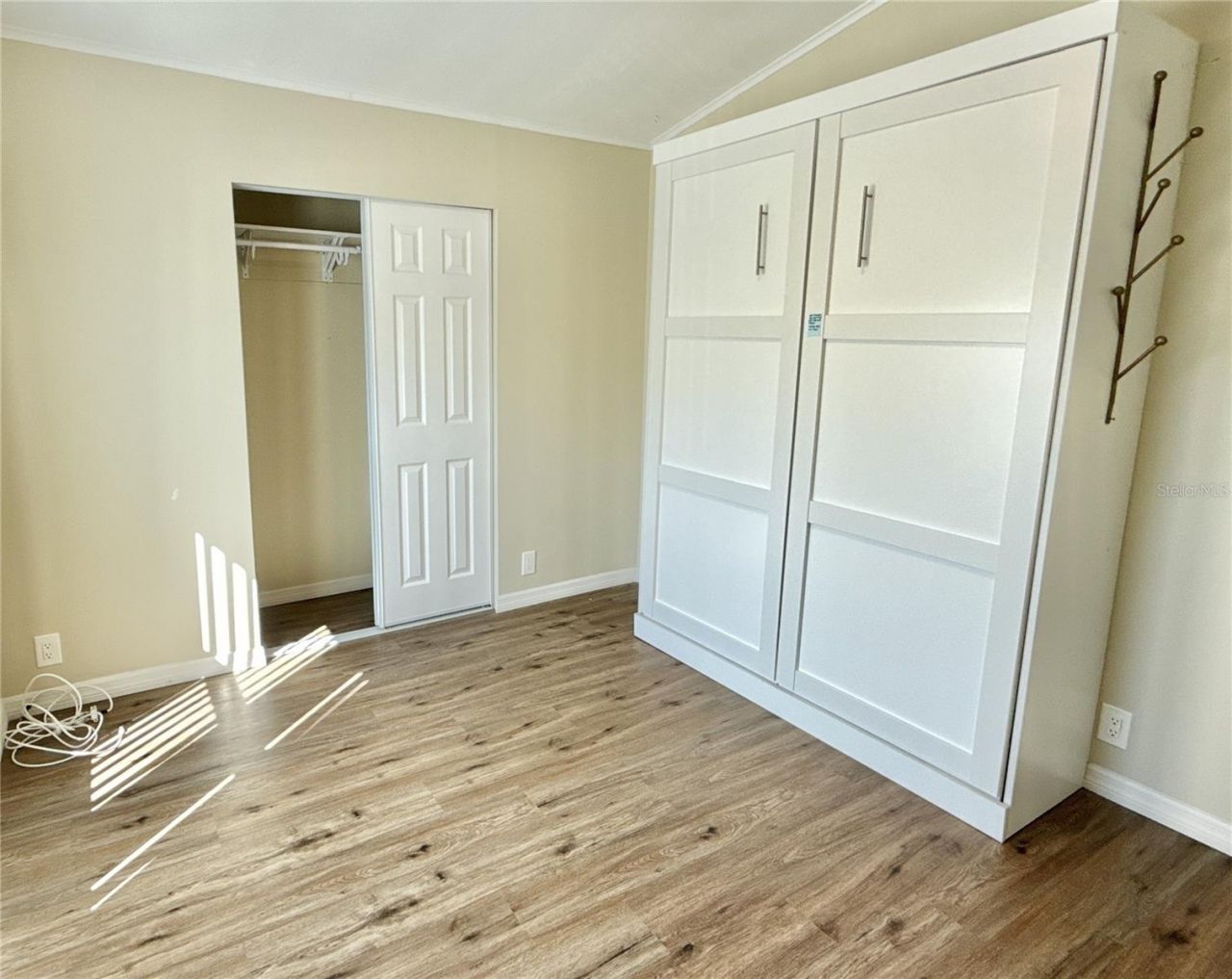 7049 Mount Essex Drive Ne, Unit 521, Saint Petersburg, FL 33702 Photo