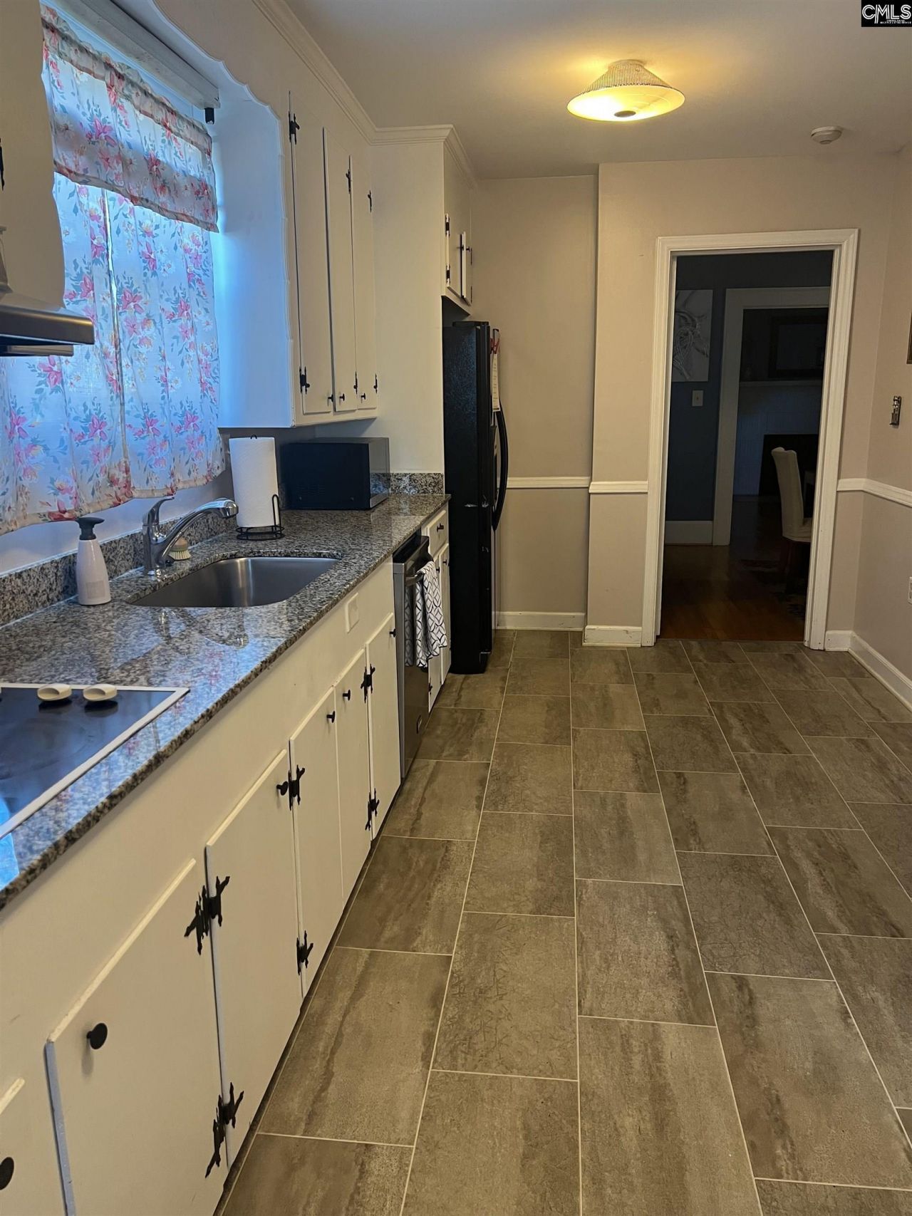 3425 Lyles Street Photo 14