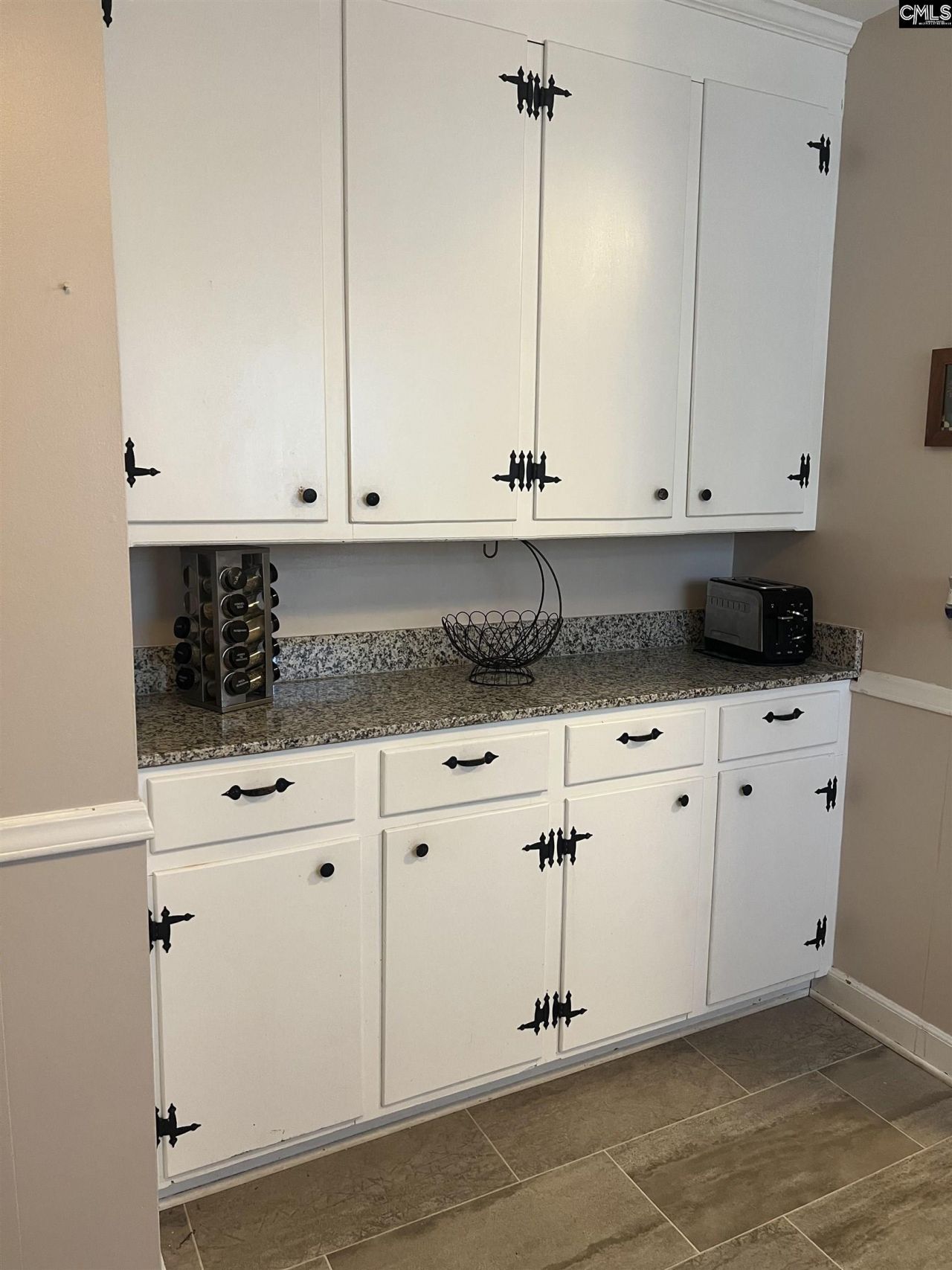 3425 Lyles Street Photo 16