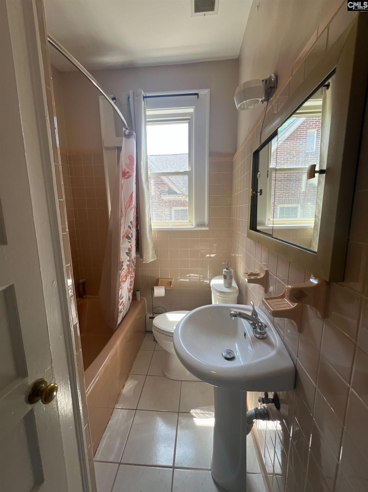 3425 Lyles Street Photo 24