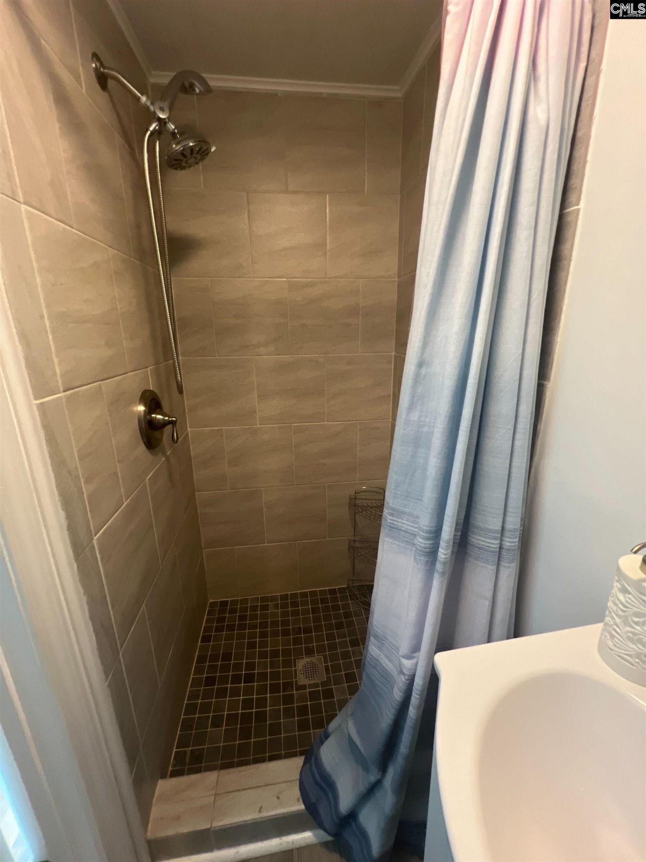 3425 Lyles Street Photo 43