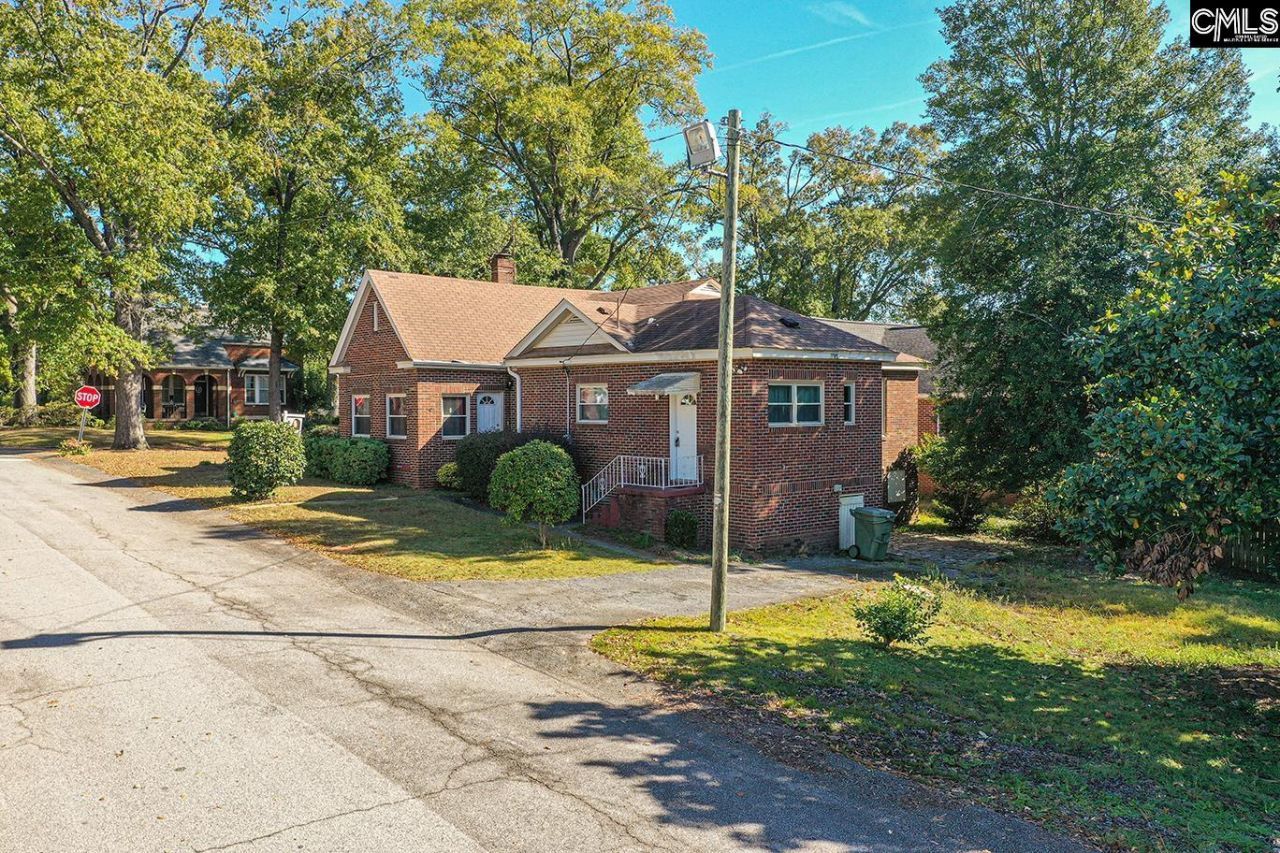 3425 Lyles Street Photo 6