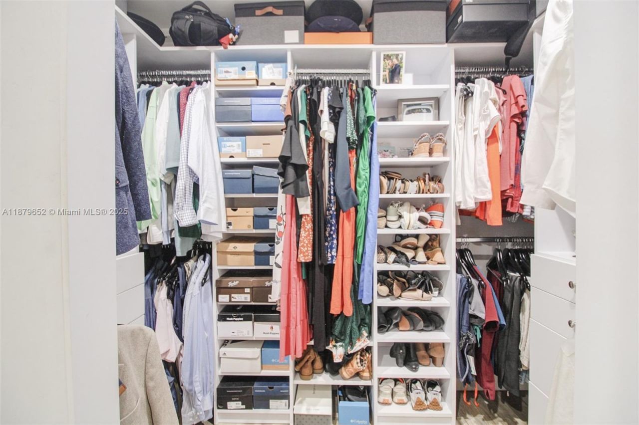 15000 Egan Ln, Miami Lakes, FL 33014 Photo