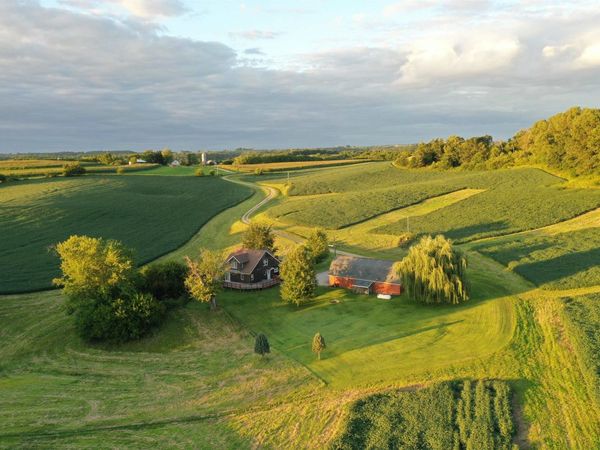 33759 Cottontail Lane, Wauzeka, WI 53826