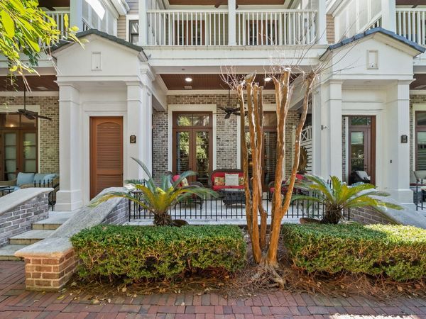 9201 Market Street Inn, Unit 167, Miramar Beach, FL 32550