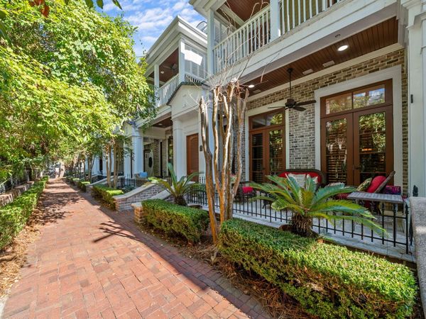 9201 Market Street Inn, Unit 167, Miramar Beach, FL 32550