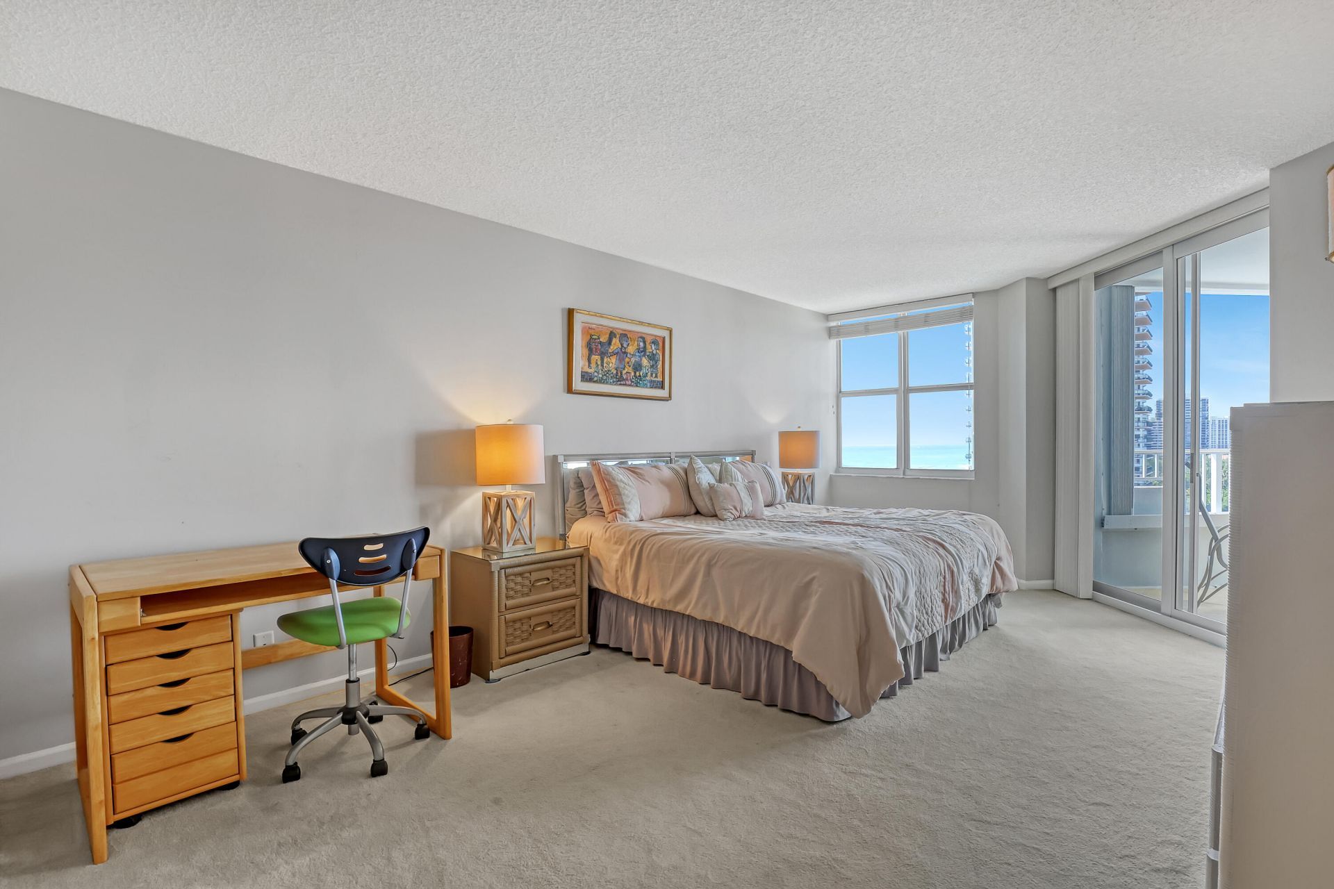 5200 N Ocean Drive, Unit 904, Singer Island, FL 33404 Photo