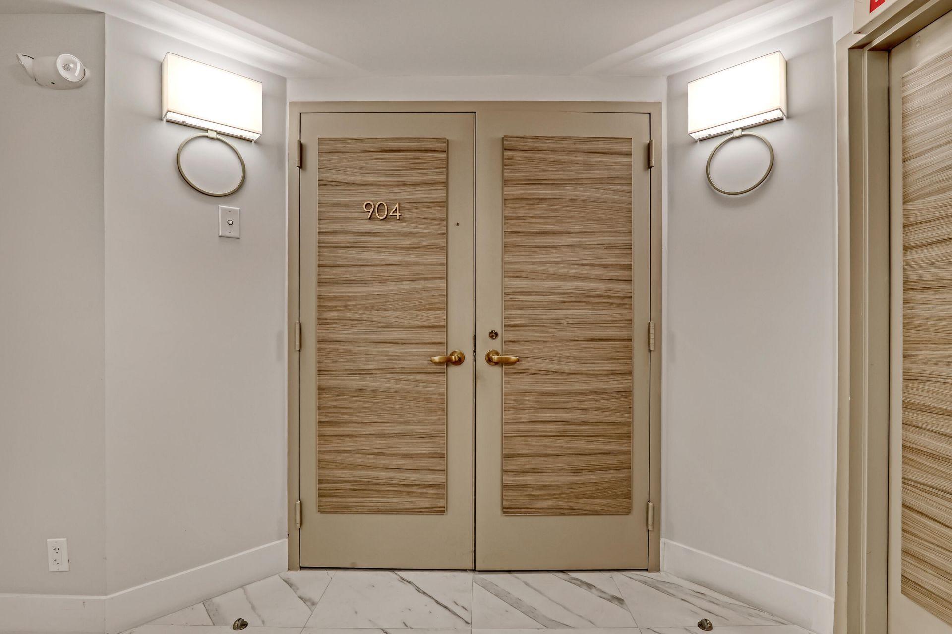 5200 N Ocean Drive, Unit 904, Singer Island, FL 33404 Photo