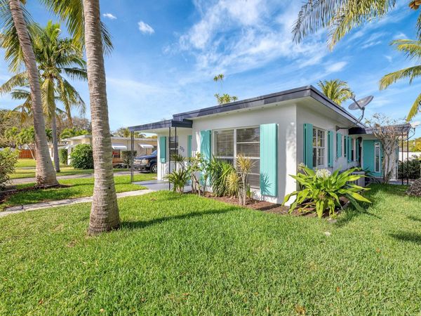 325 De Carie Street, Delray Beach, FL 33444