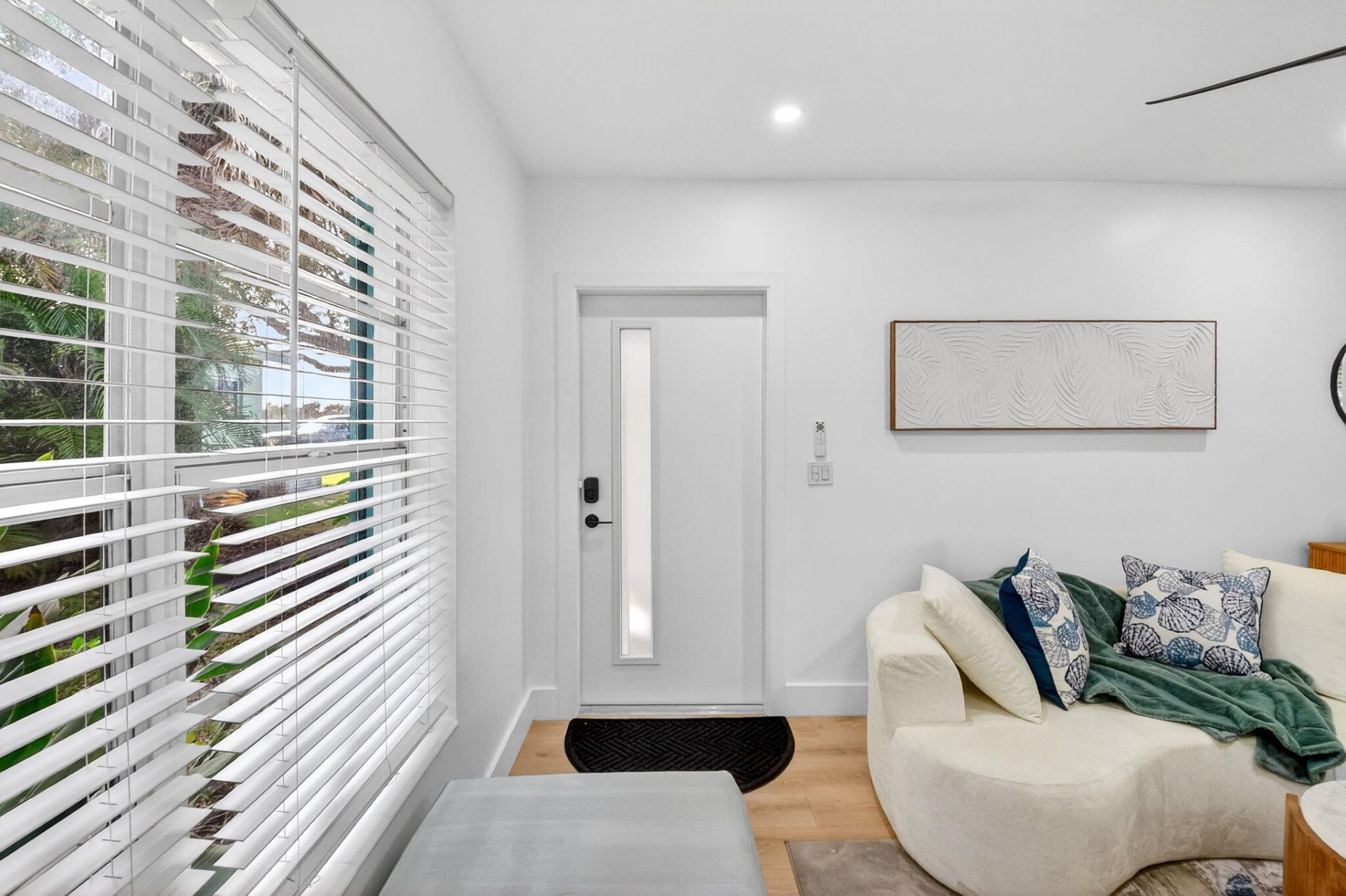 325 De Carie Street, Delray Beach, FL 33444 Photo