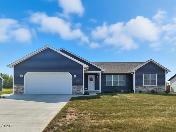 115 Village Parkway, Jackson Center, OH 45334