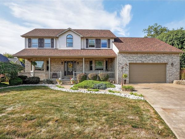 17 Mulberry Ct, Coal Center, PA 15423