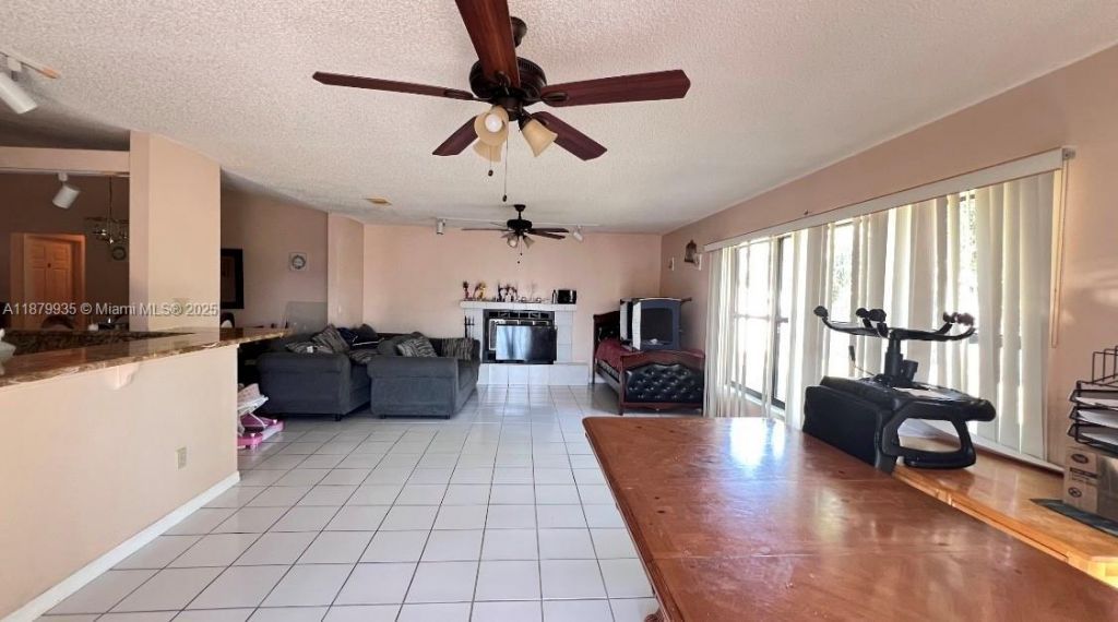 1925 SE Floresta Dr, Port Saint Lucie, FL 34983 Photo