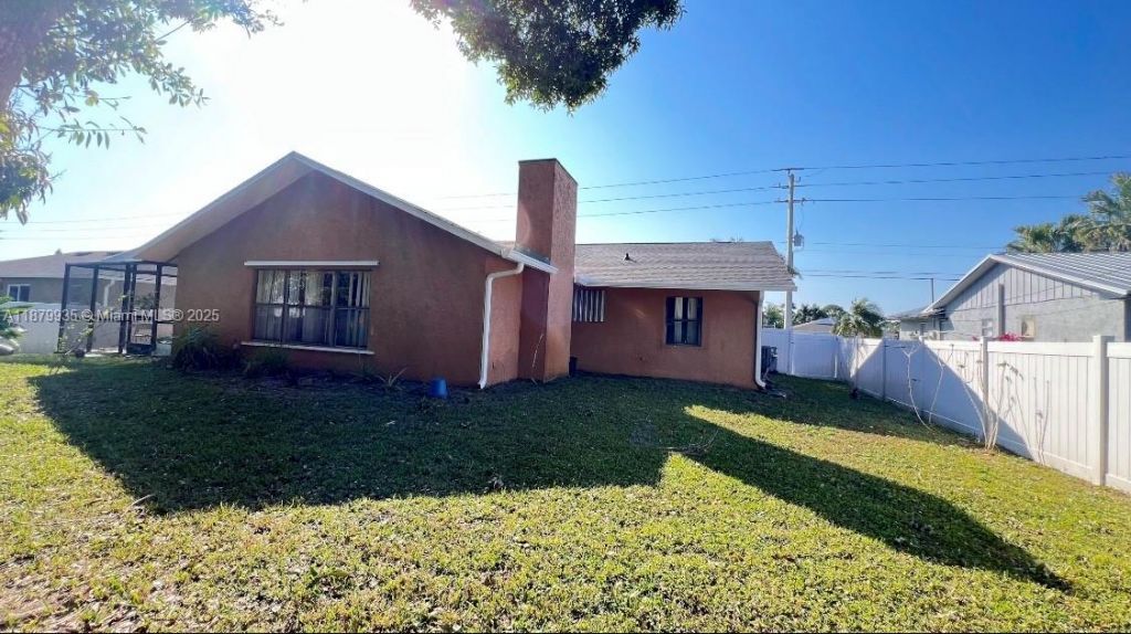 1925 SE Floresta Dr, Port Saint Lucie, FL 34983 Photo