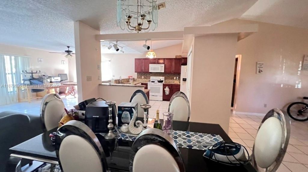 1925 SE Floresta Dr, Port Saint Lucie, FL 34983 Photo