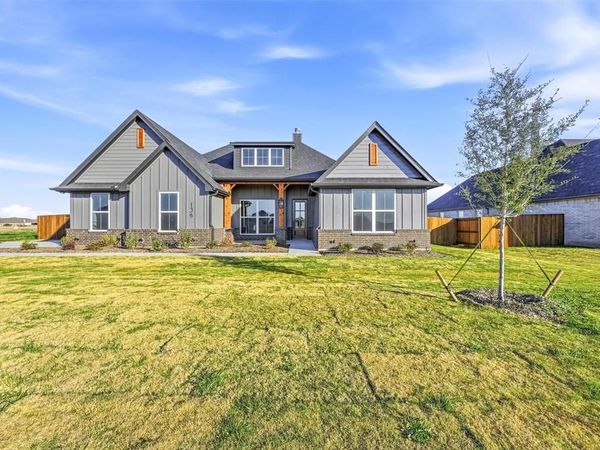 136 Grey Wolf, Godley, TX 76044