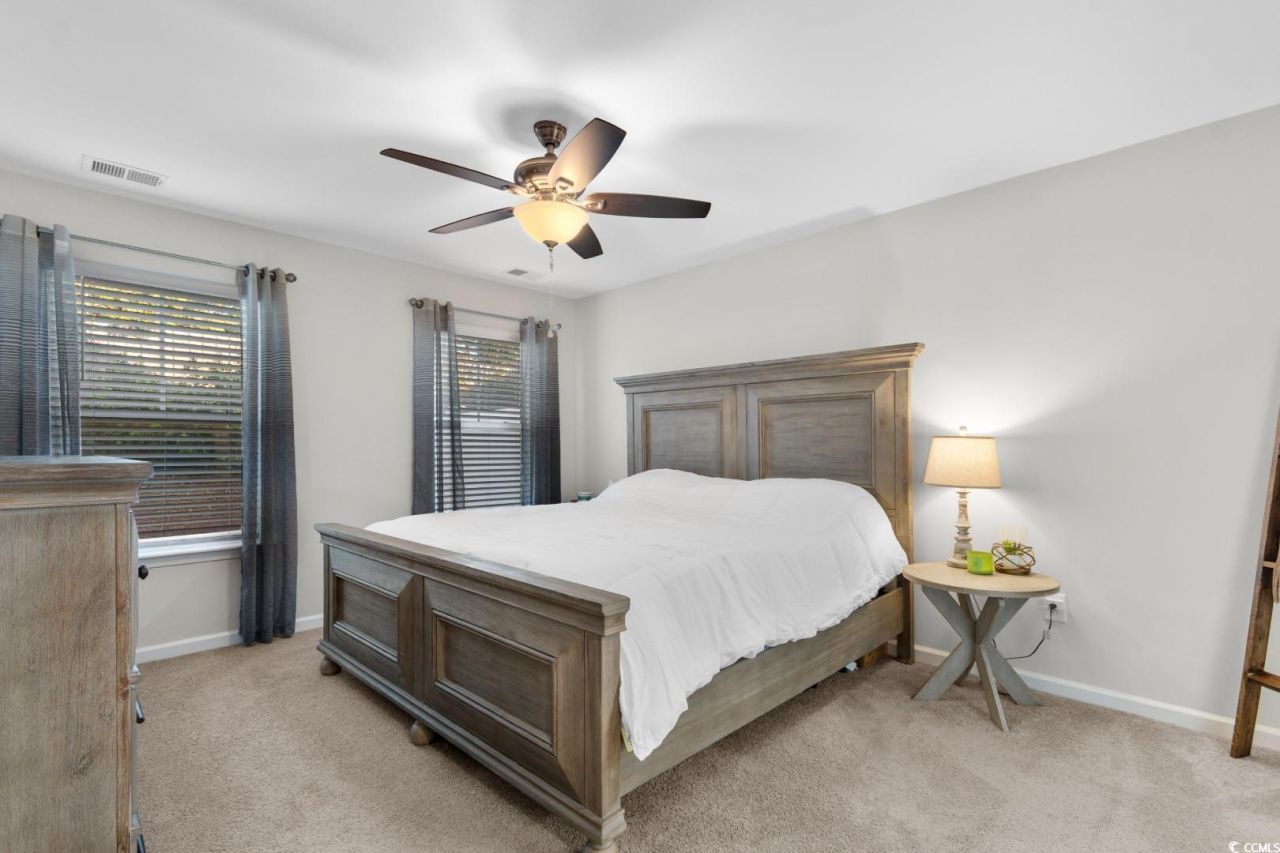 156 Machrie Loop Photo 14