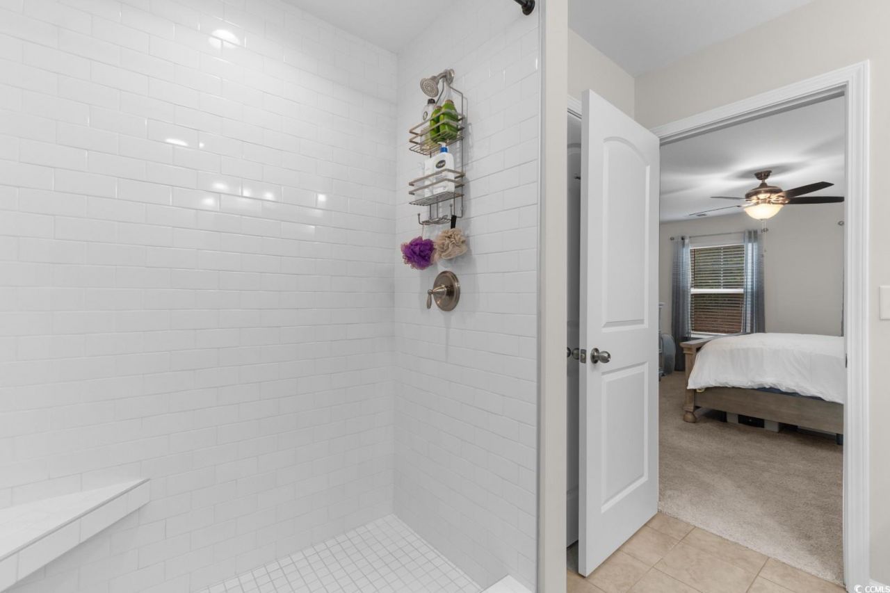 156 Machrie Loop Photo 17