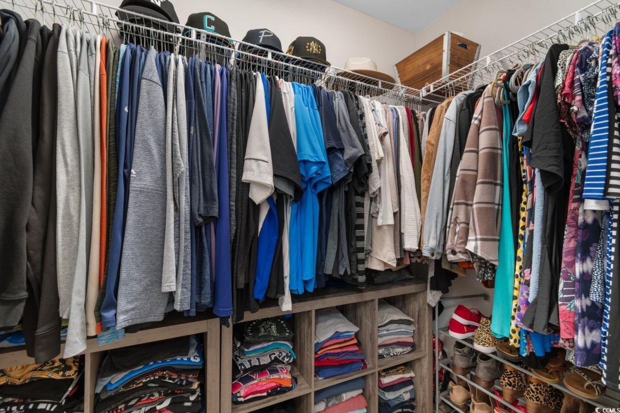 156 Machrie Loop Photo 18