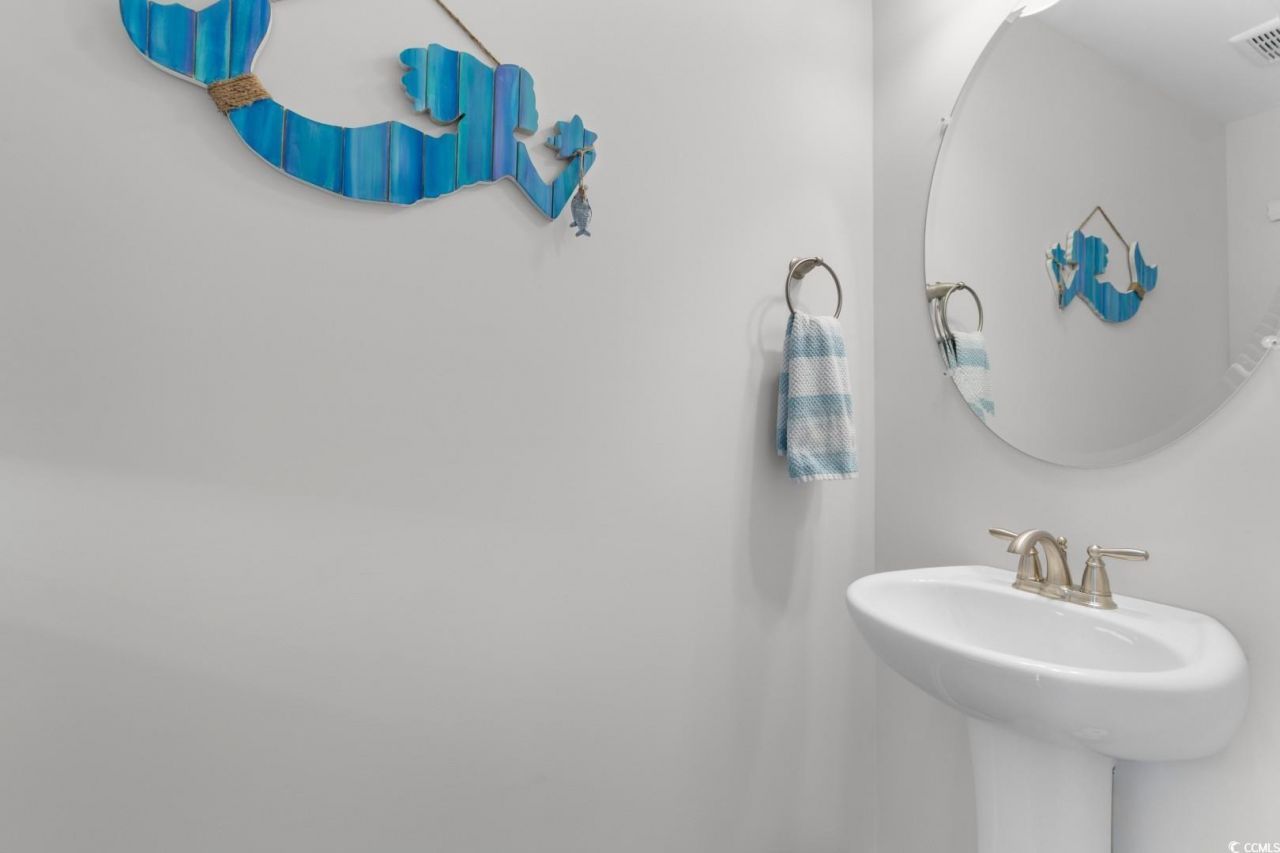 156 Machrie Loop Photo 25