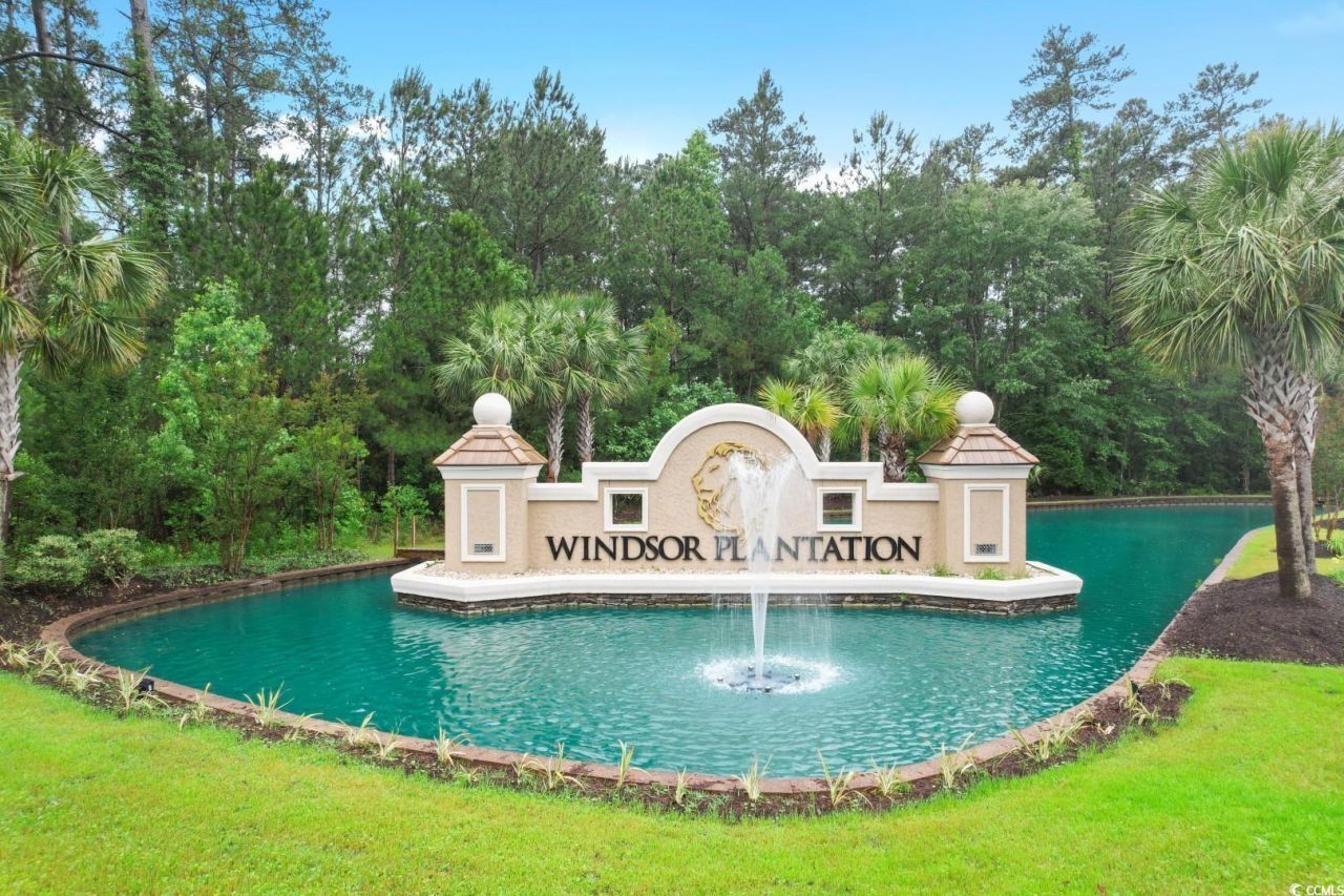 156 Machrie Loop Photo 32