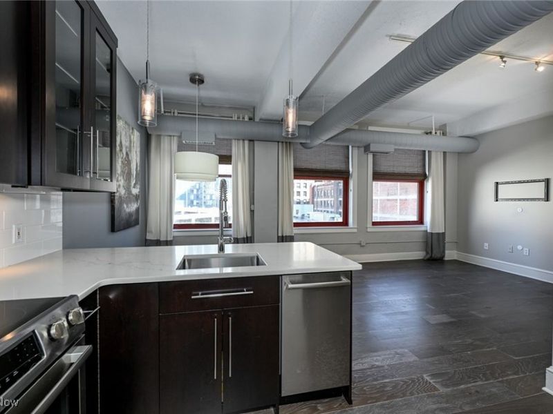 750 Prospect Avenue E, Unit 506, Cleveland, OH 44115 Photo 7