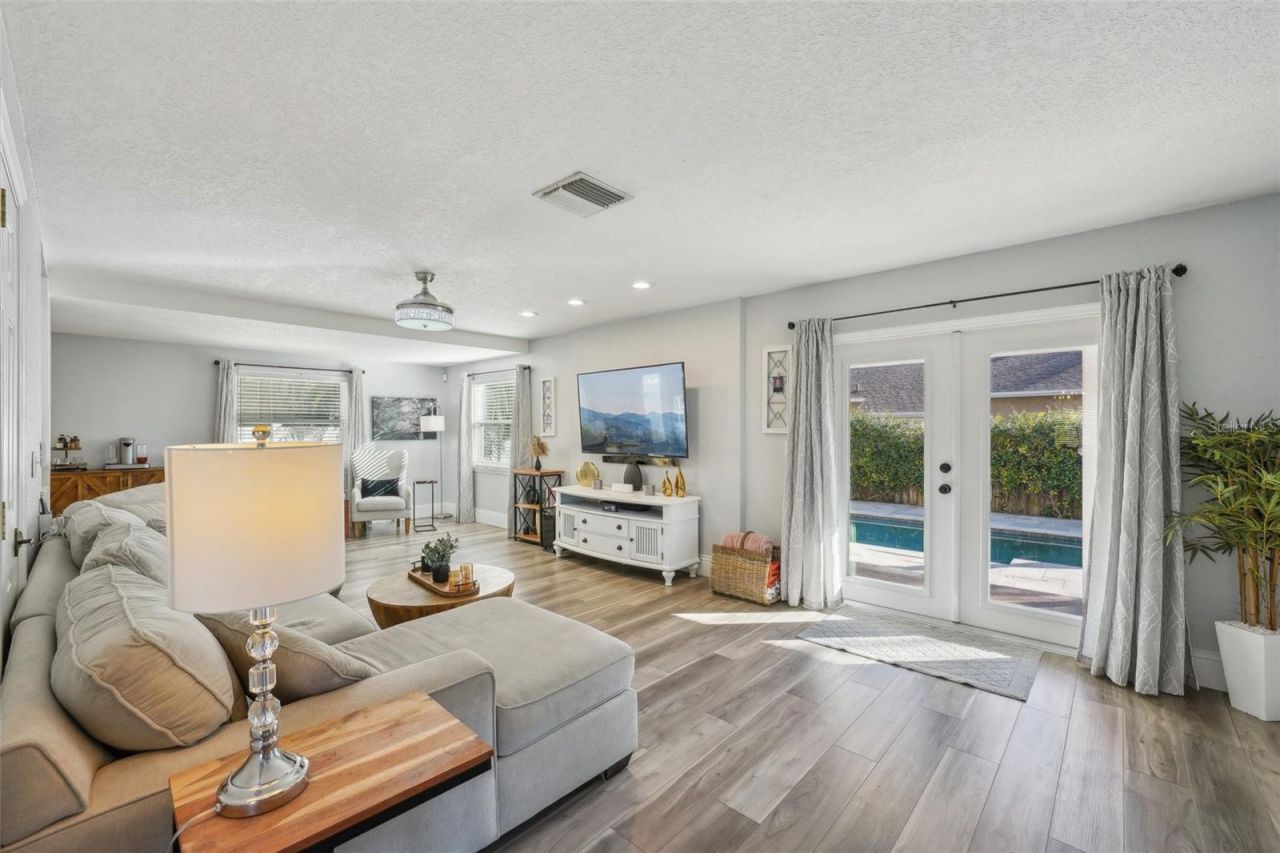 13945 75th Avenue, Seminole, FL 33776 Photo