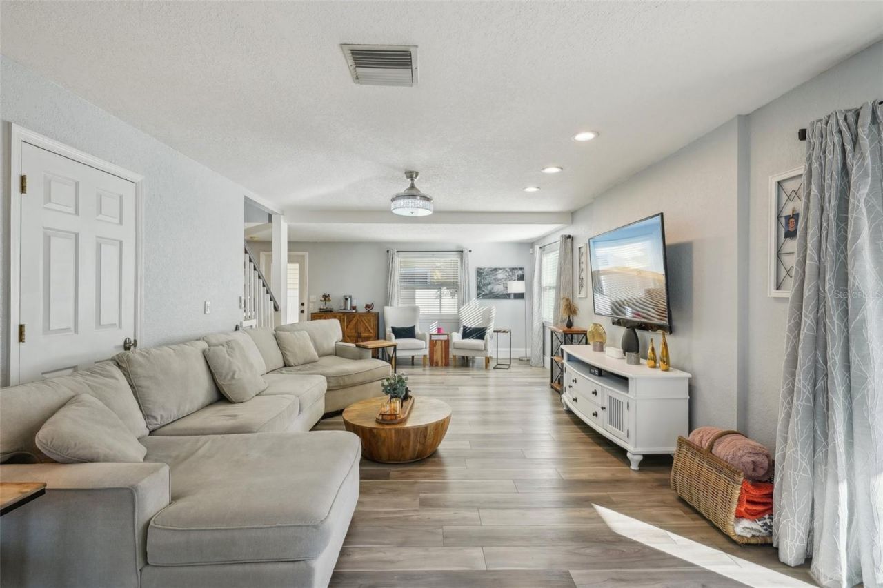 13945 75th Avenue, Seminole, FL 33776 Photo