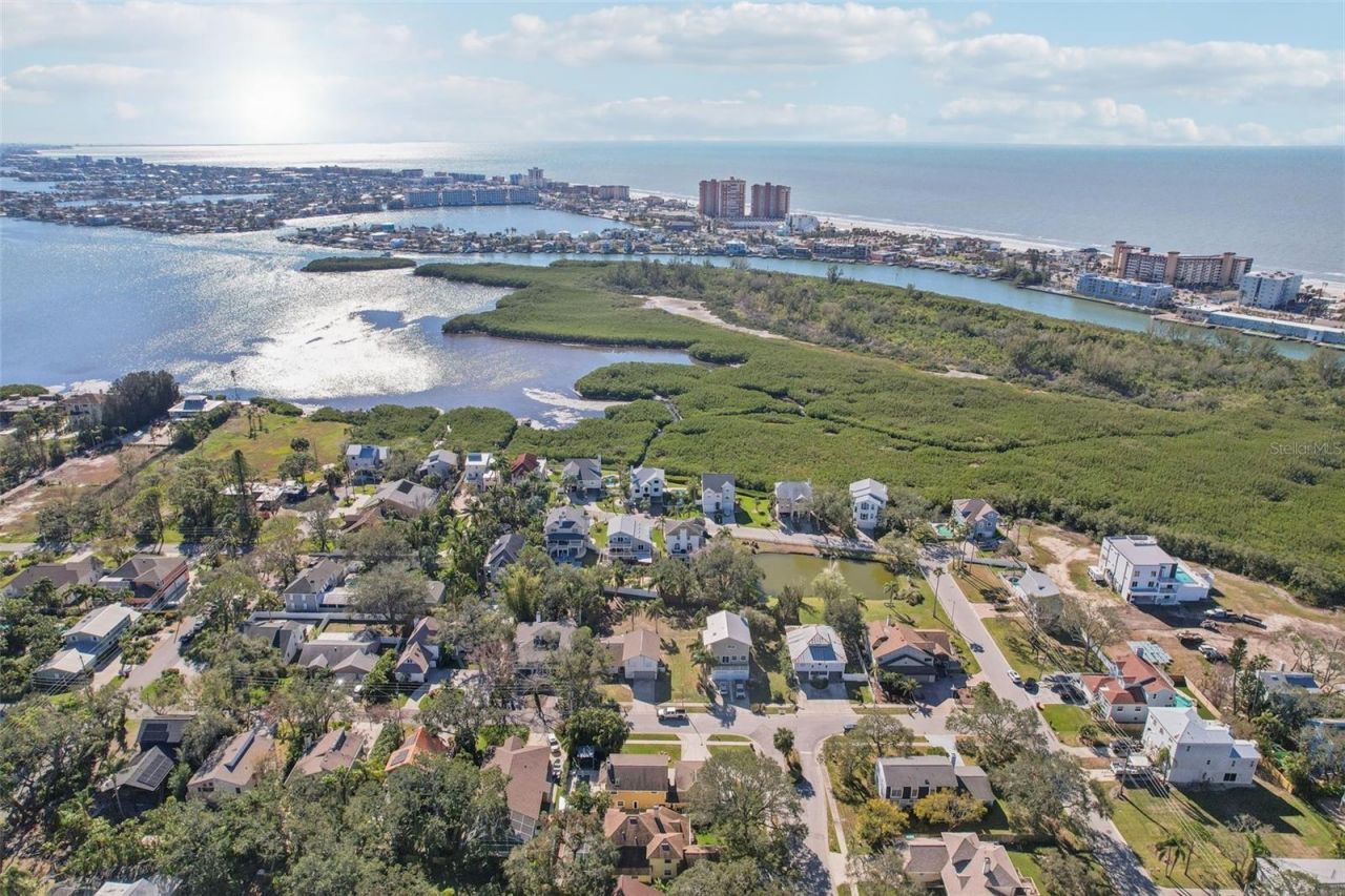 13945 75th Avenue, Seminole, FL 33776 Photo