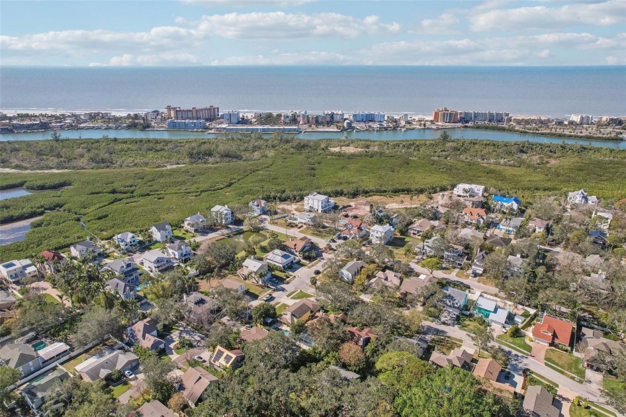 13945 75th Avenue, Seminole, FL 33776 Photo