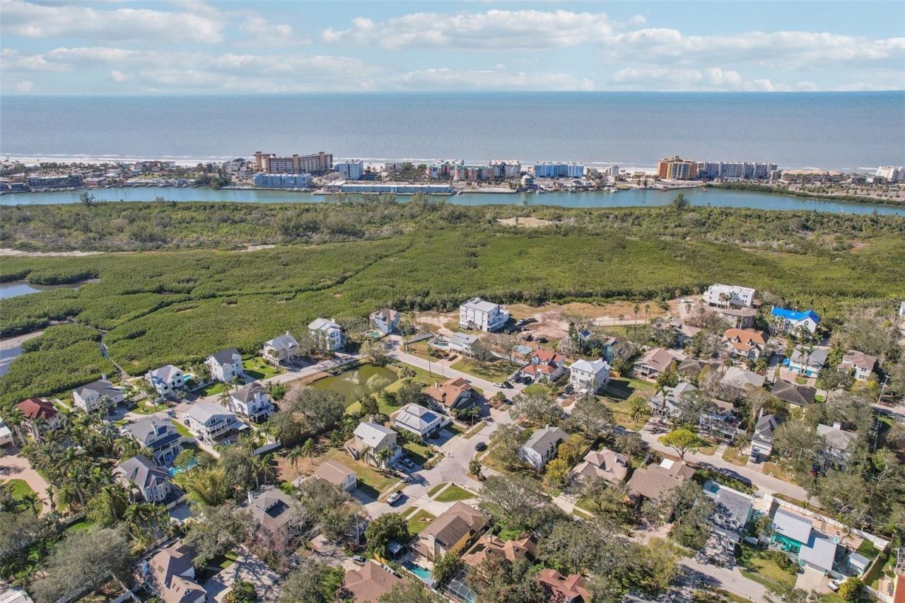 13945 75th Avenue, Seminole, FL 33776 Photo