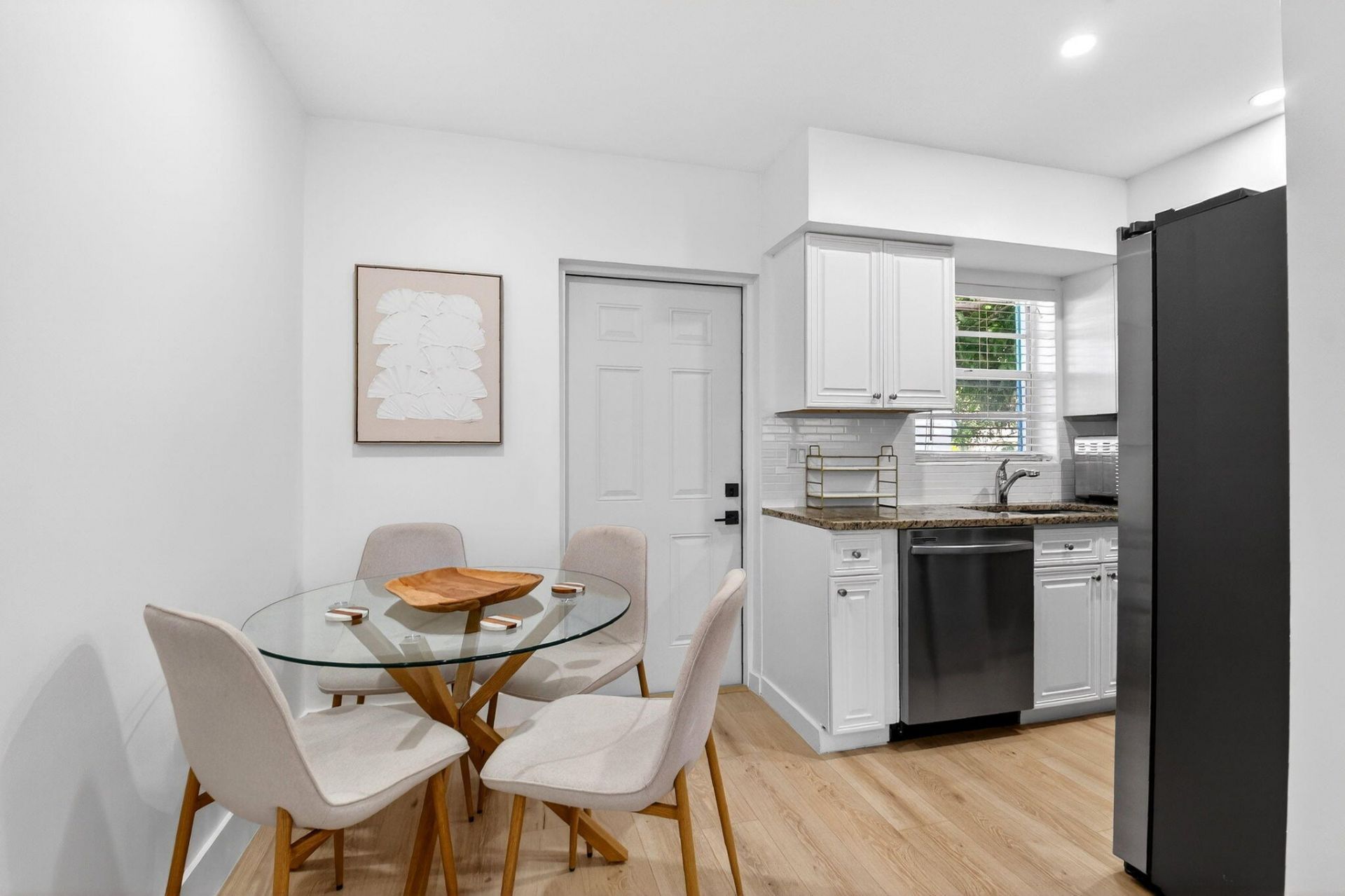 325 E Decarie Street, Delray Beach, FL 33444 Photo