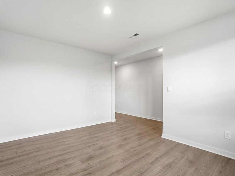 993 Sherwood Loop, Bellefontaine, OH 43311 Photo 18