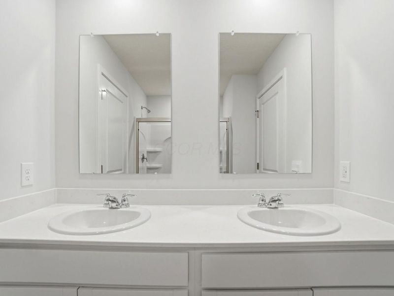 993 Sherwood Loop, Bellefontaine, OH 43311 Photo 31