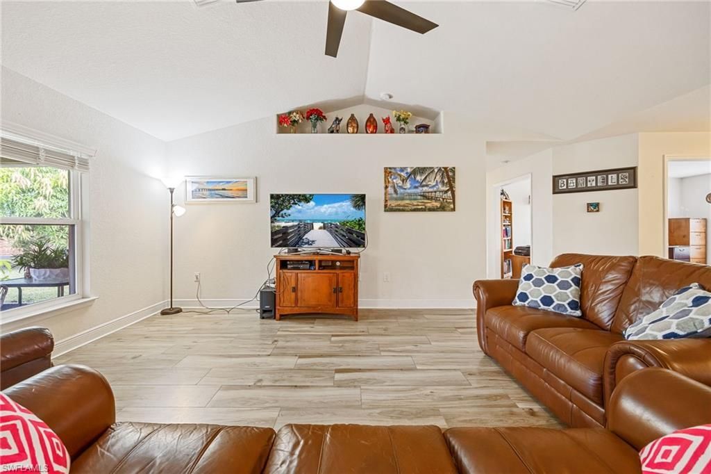 2216 SW 8th Ct, Cape Coral, FL 33991 Photo