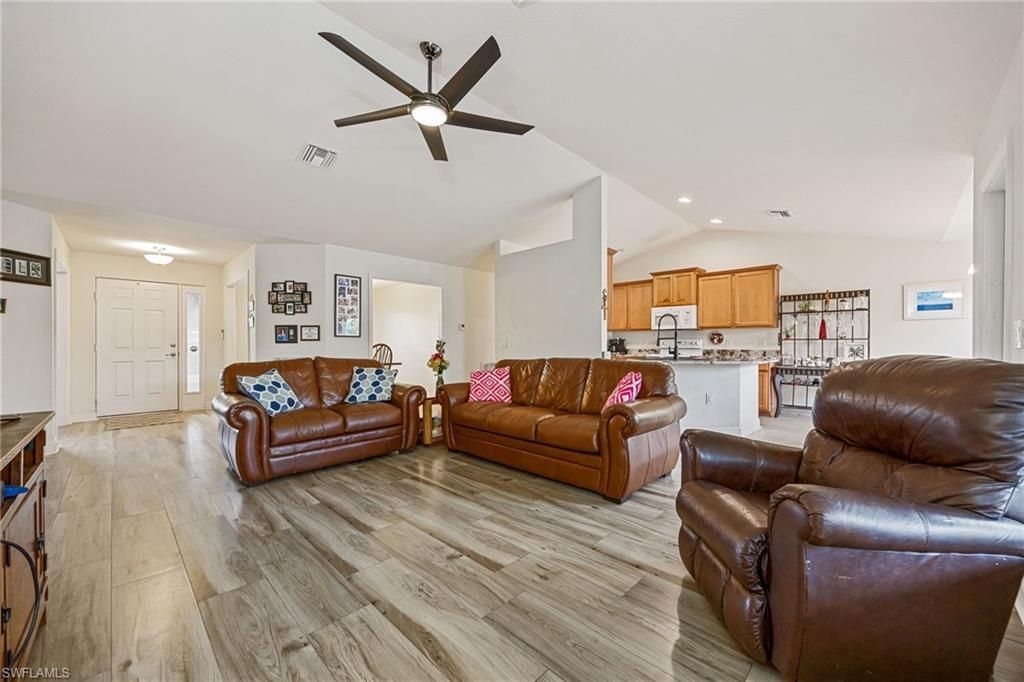 2216 SW 8th Ct, Cape Coral, FL 33991 Photo