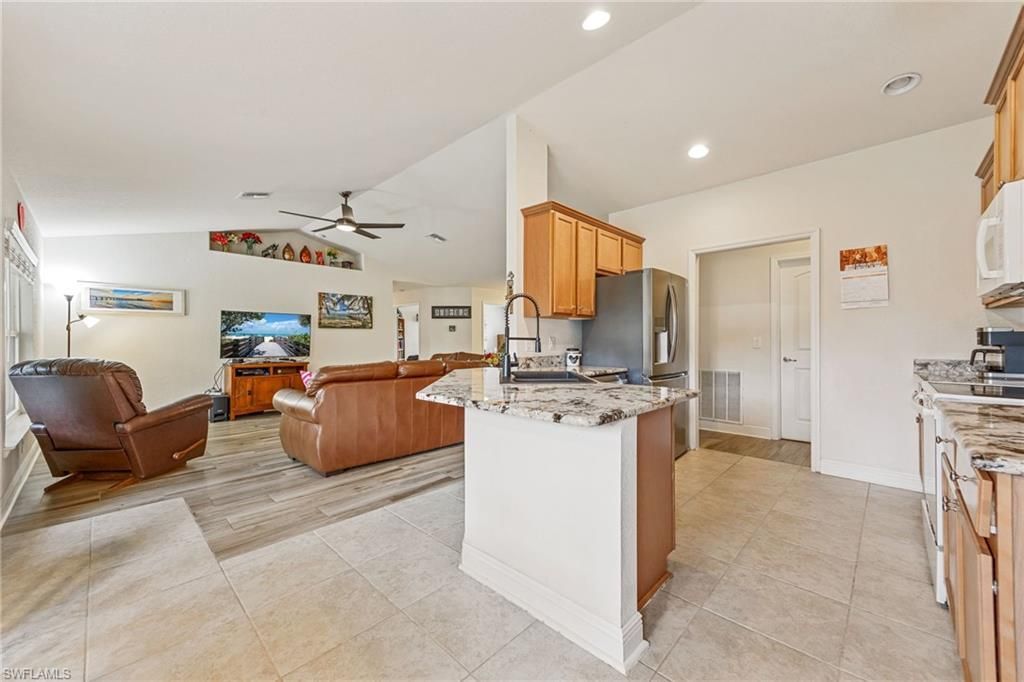 2216 SW 8th Ct, Cape Coral, FL 33991 Photo