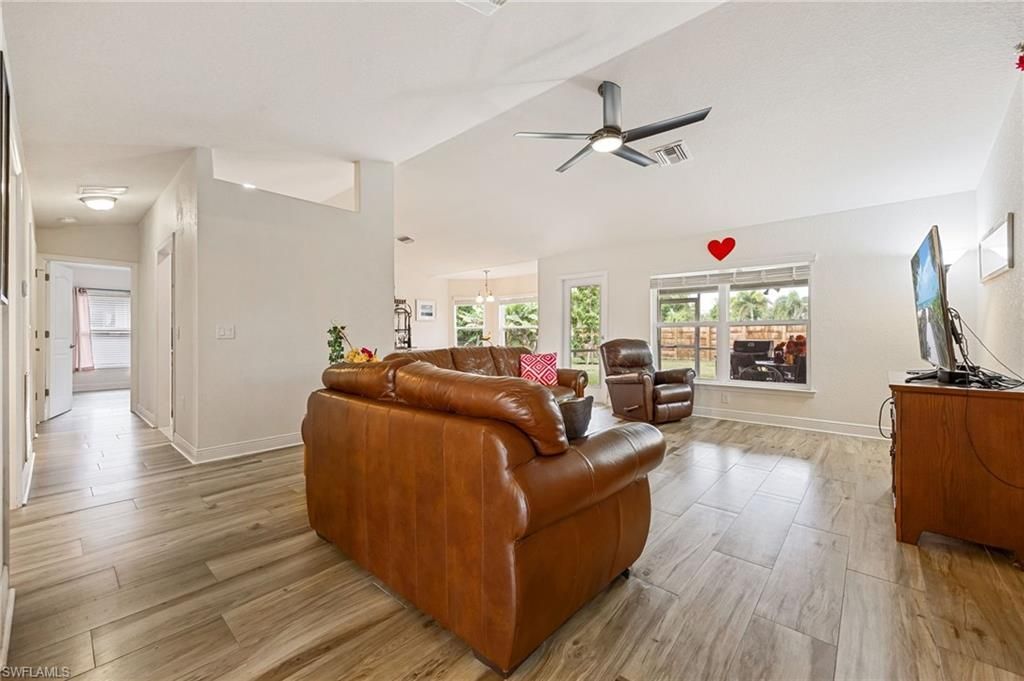 2216 SW 8th Ct, Cape Coral, FL 33991 Photo