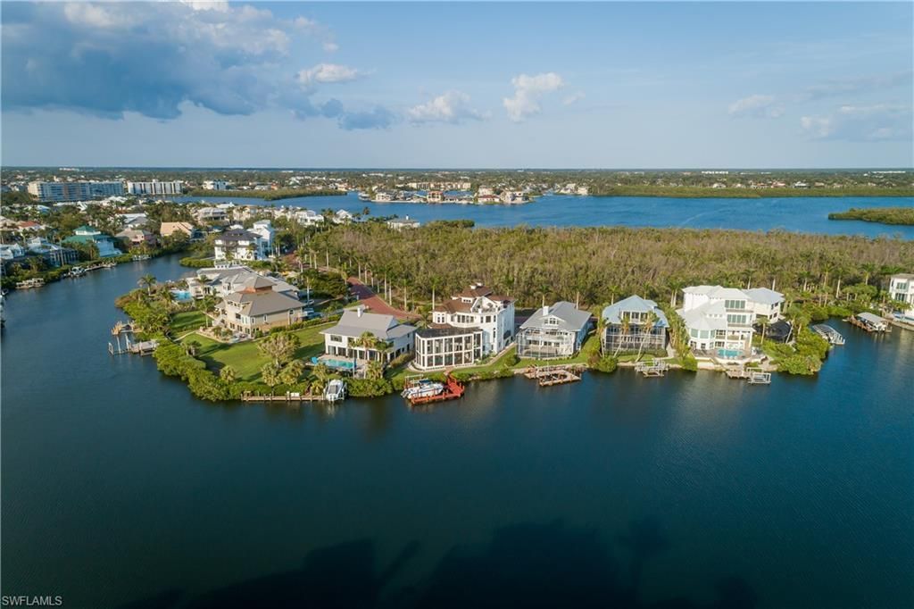 217 Bayfront Dr, Bonita Springs, FL 34134 Photo