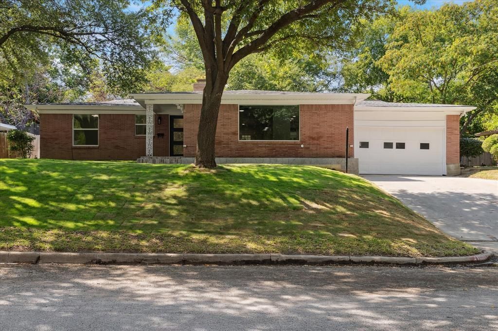 1800 Versailles Road, Fort Worth, TX 76116 Main Photo
